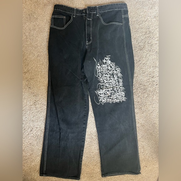 Faded grunge/alt oversized jeans - Picture 3 of 4